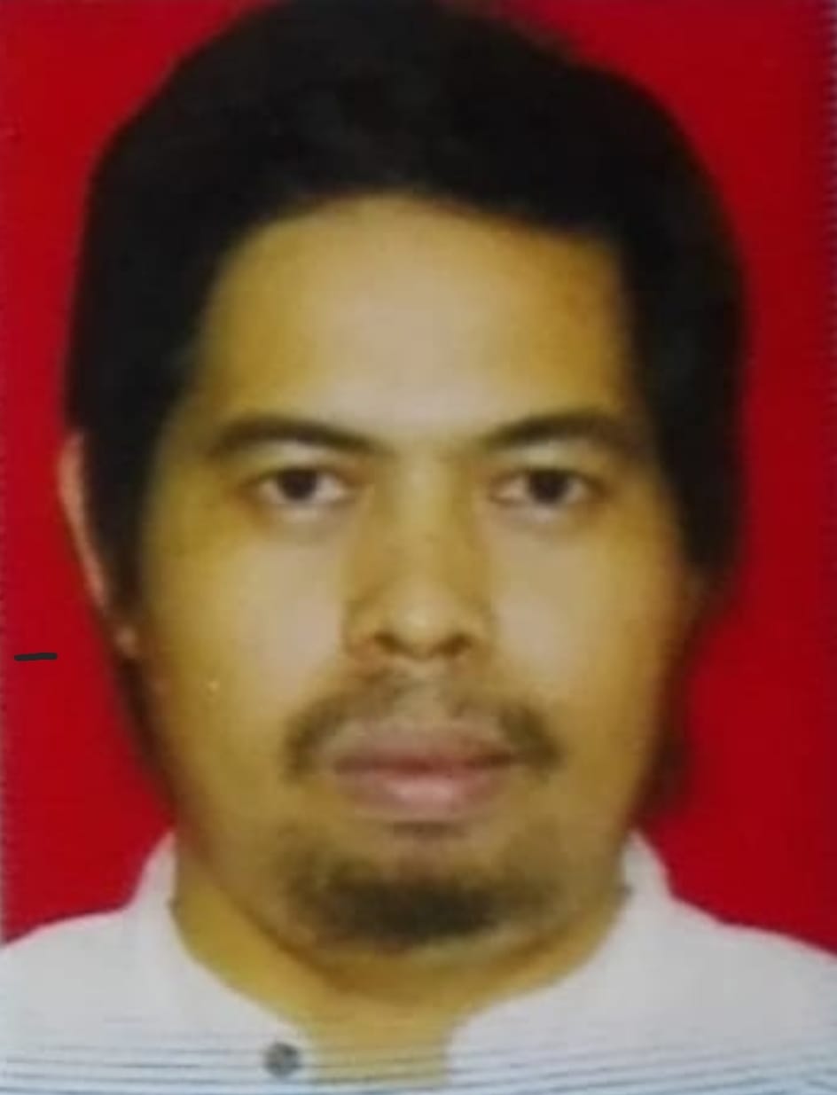 Foto Bakri, S.Hut.